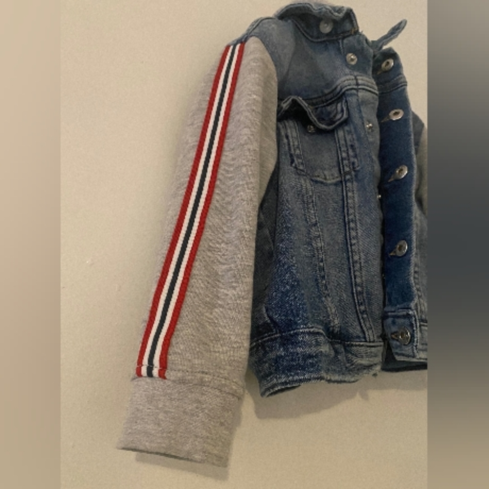 Denim jacket - Picture 3 of 6